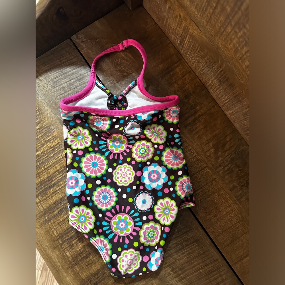 2T Girls Swimsuit Bundle - Picture 9 of 12